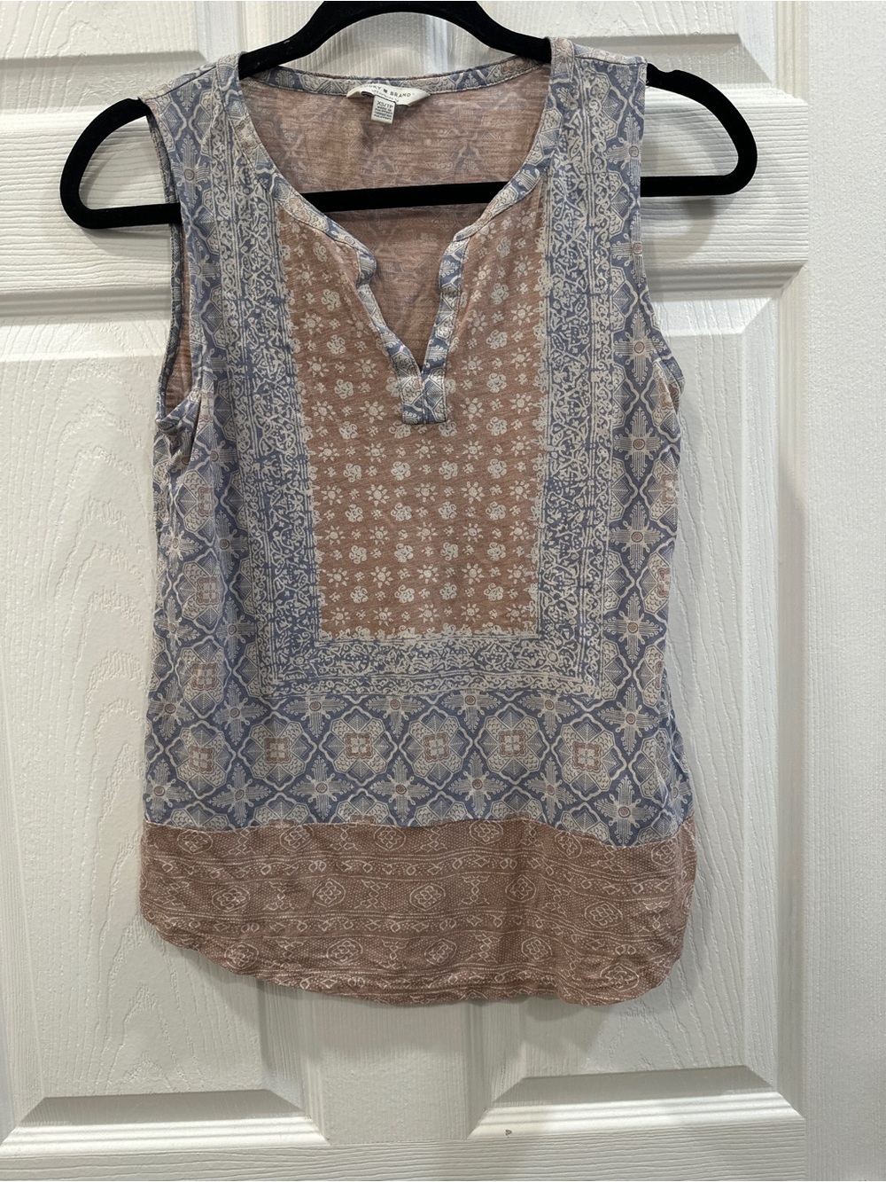 Lucky Brand sleeveless boho-geometric  floral print top size XS